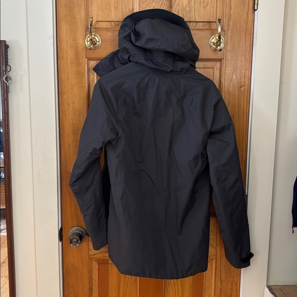 Rei Elements Insulated Waterproof Jacket - image 5